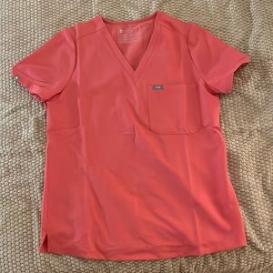 Medium Figs Desert Rose Catarina Top